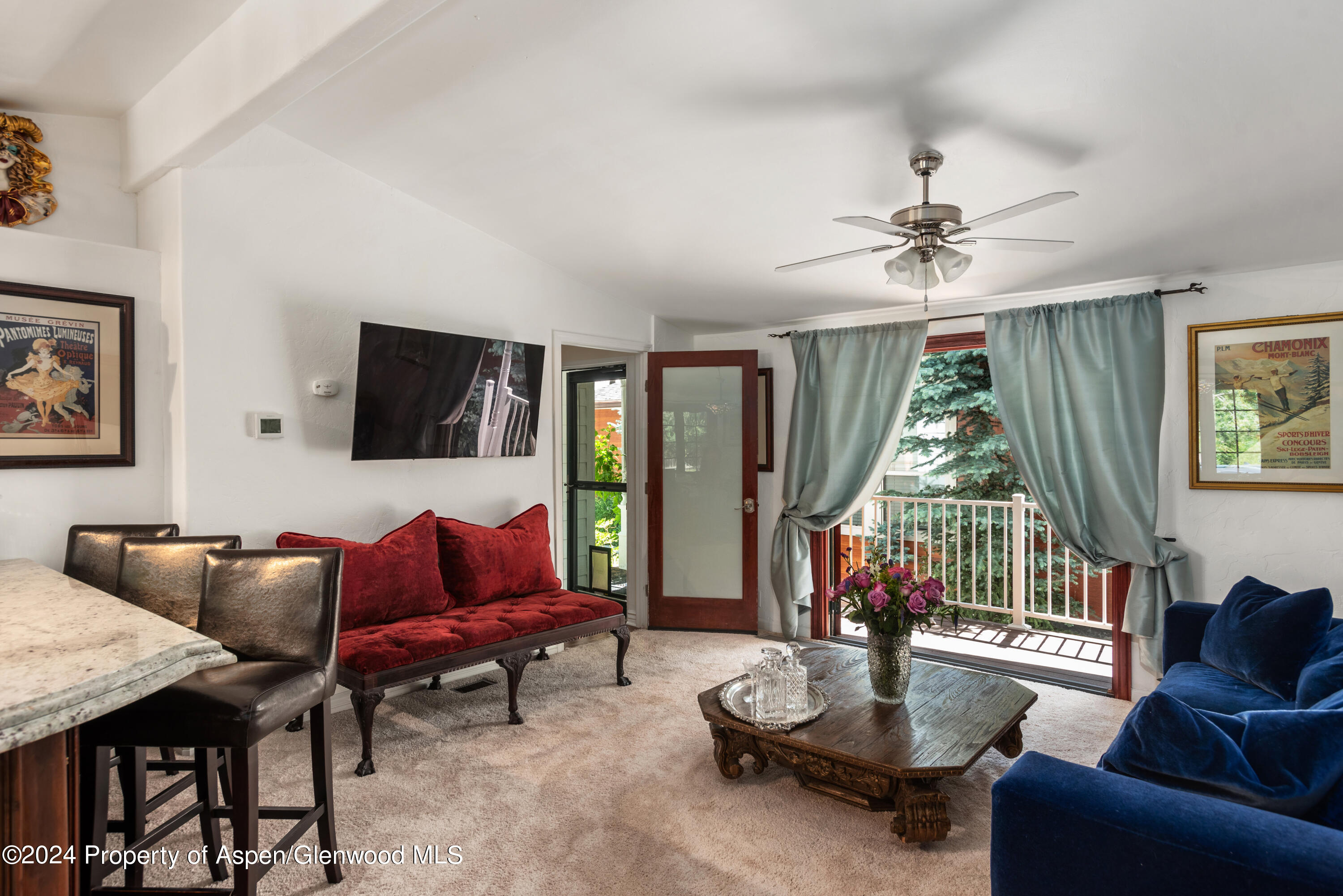 206 Cottonwood Lane