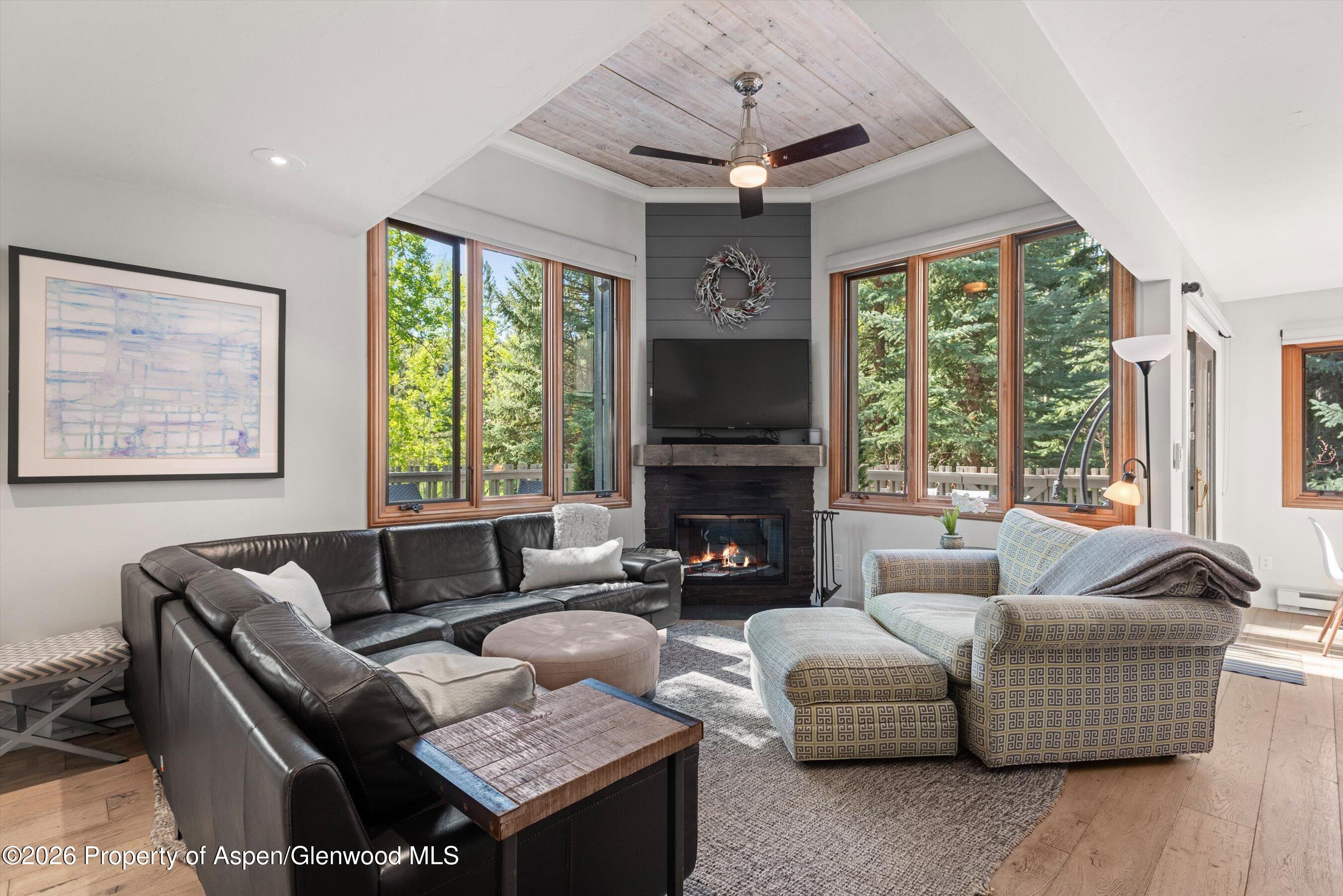 384 Fawn Court