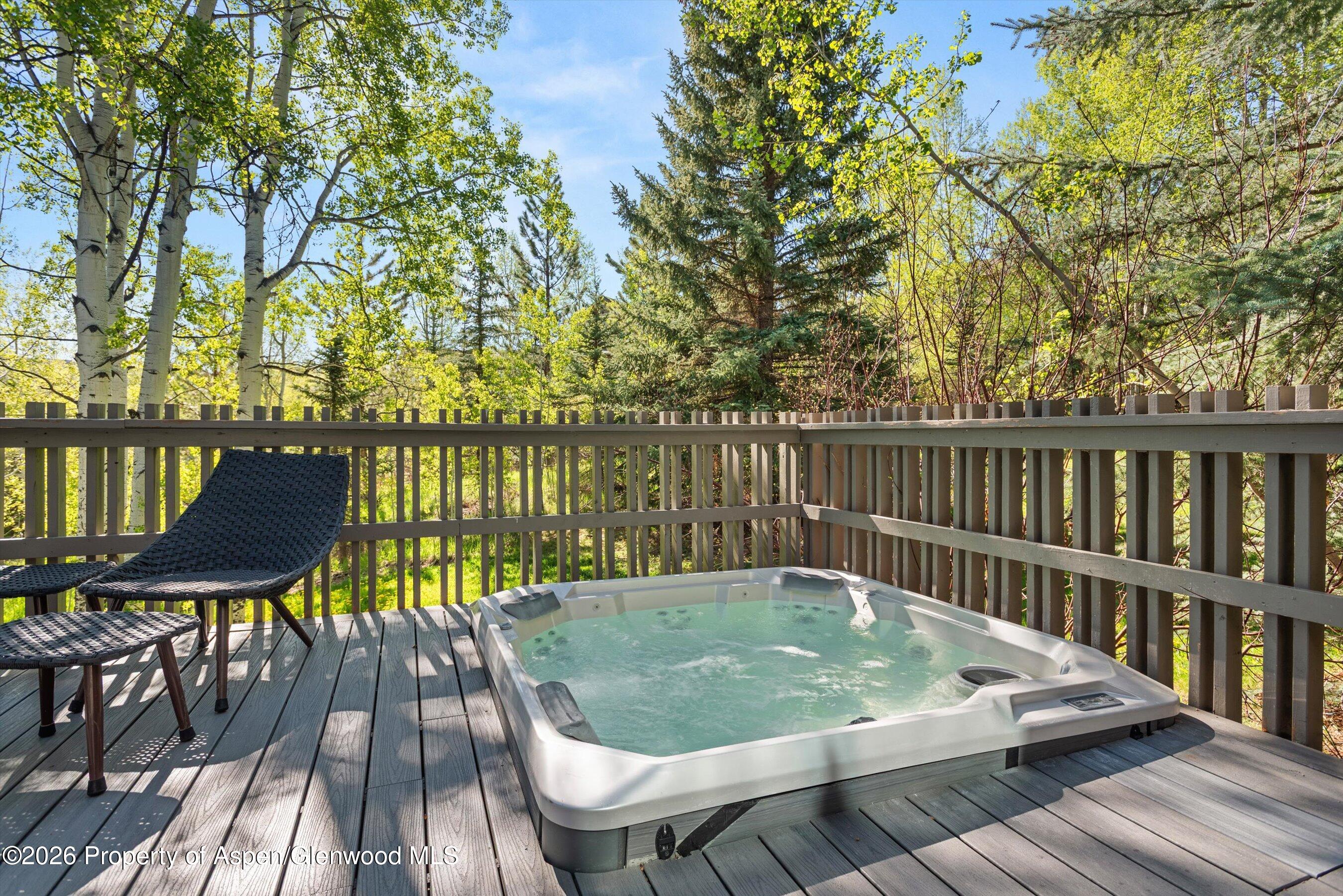 384 Fawn Court