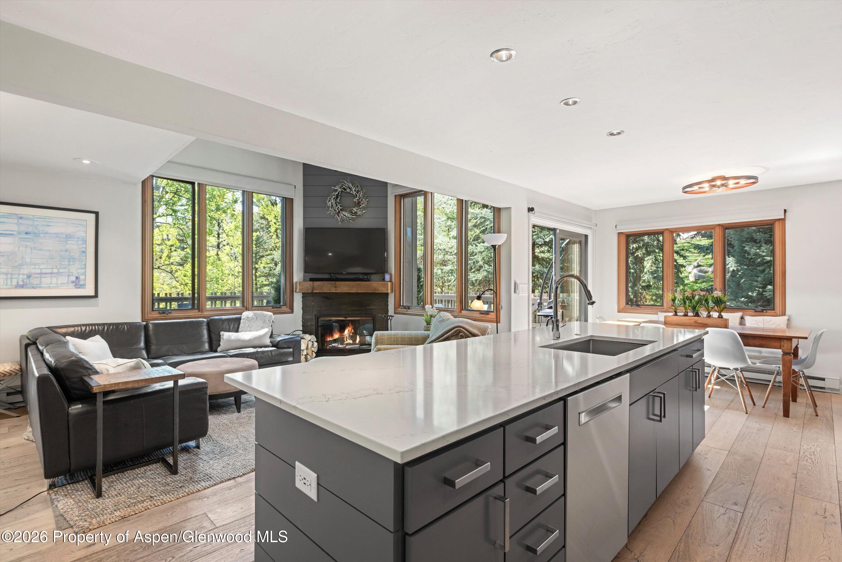 384 Fawn Court