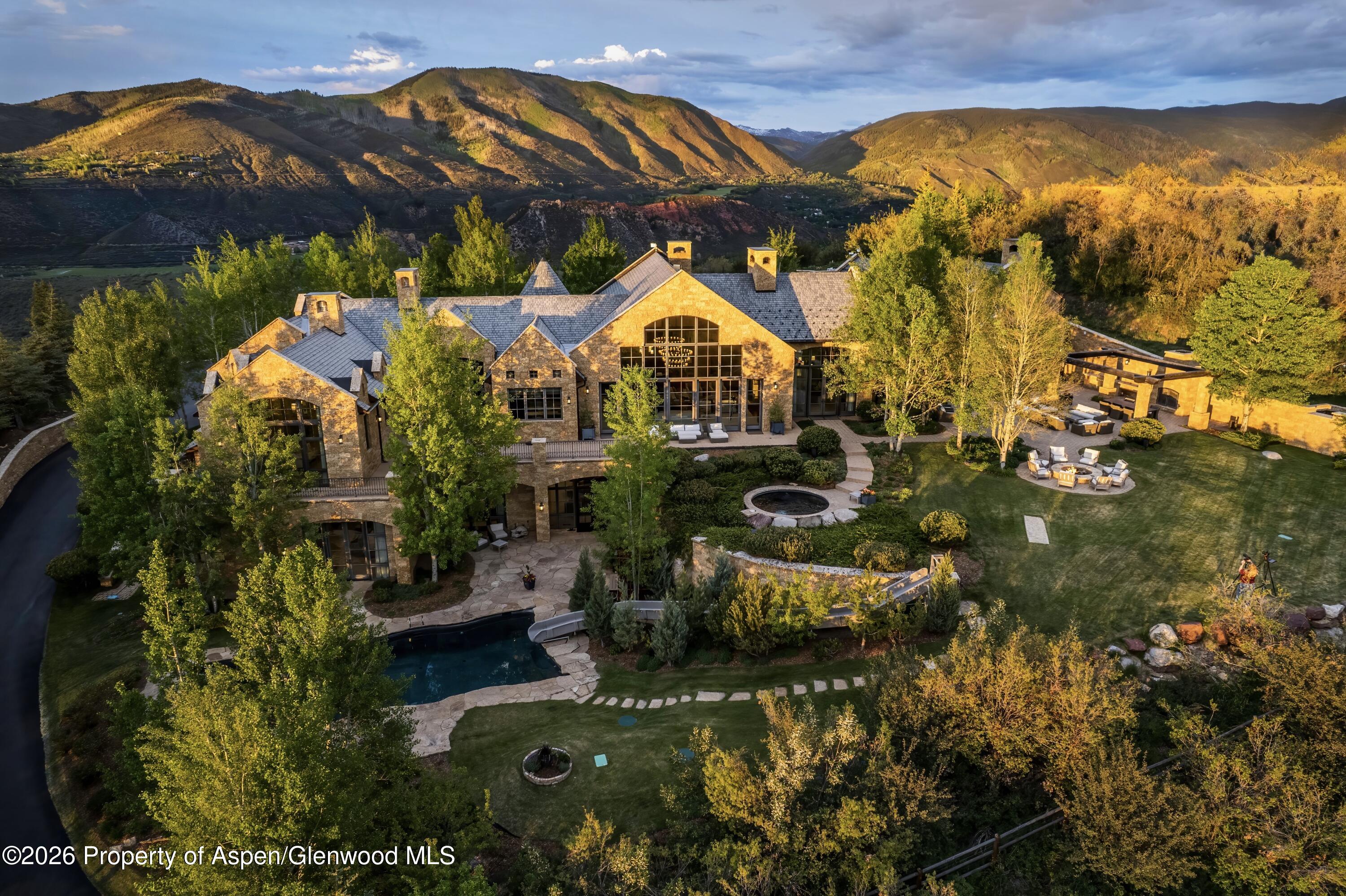 1518 W Buttermilk Road