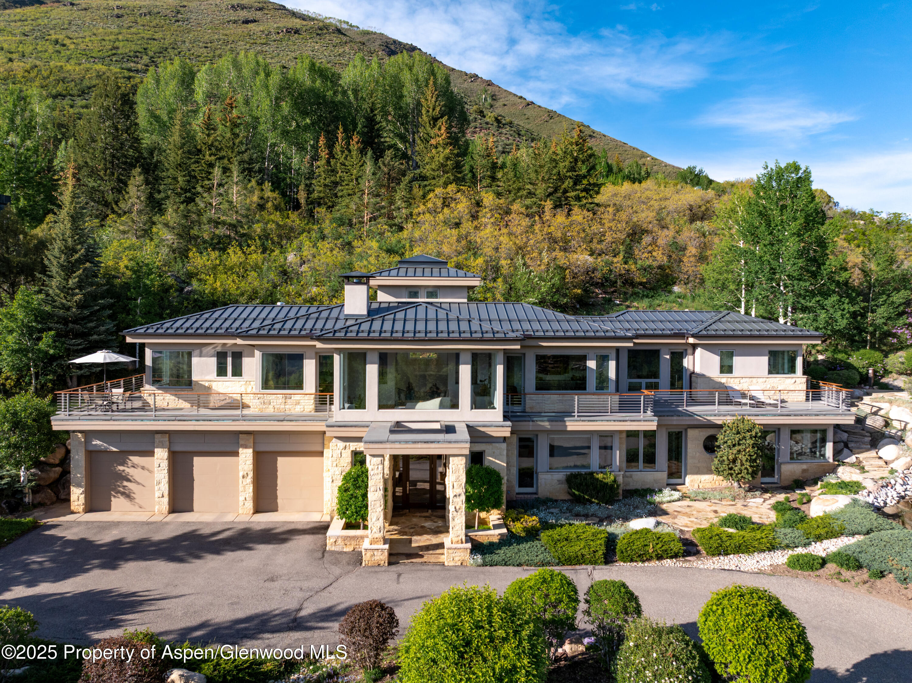 804 Hunter Creek Road