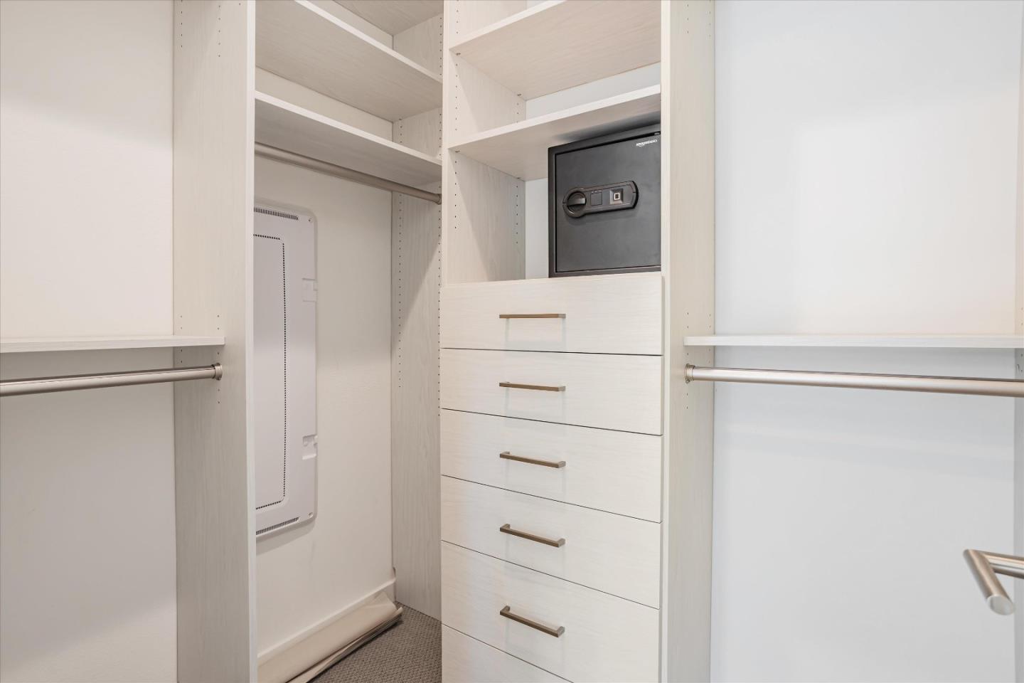 1899 Joshua Tree CIR