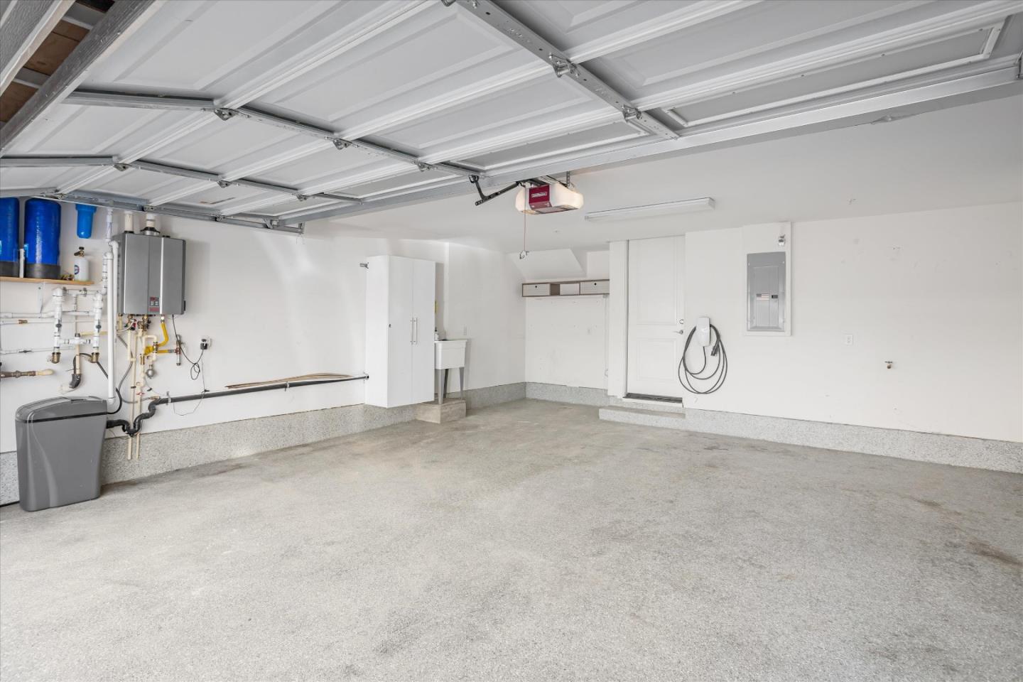 1899 Joshua Tree CIR