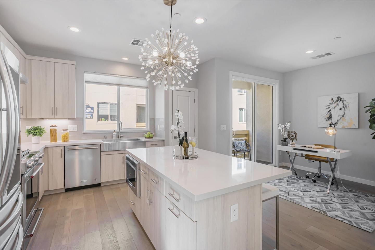 1899 Joshua Tree CIR