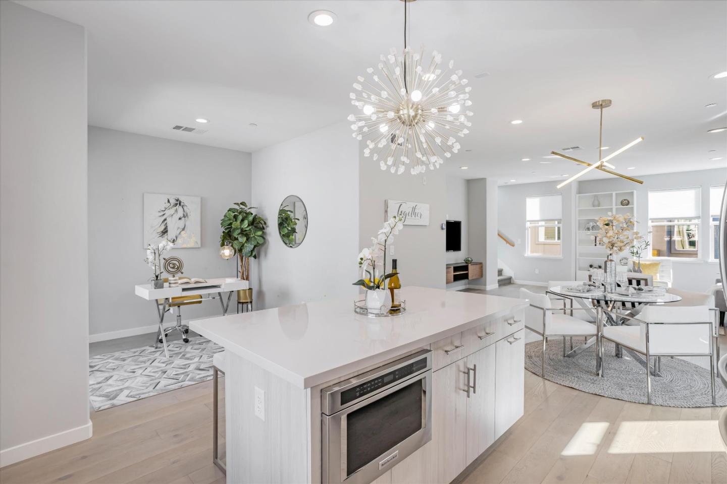 1899 Joshua Tree CIR