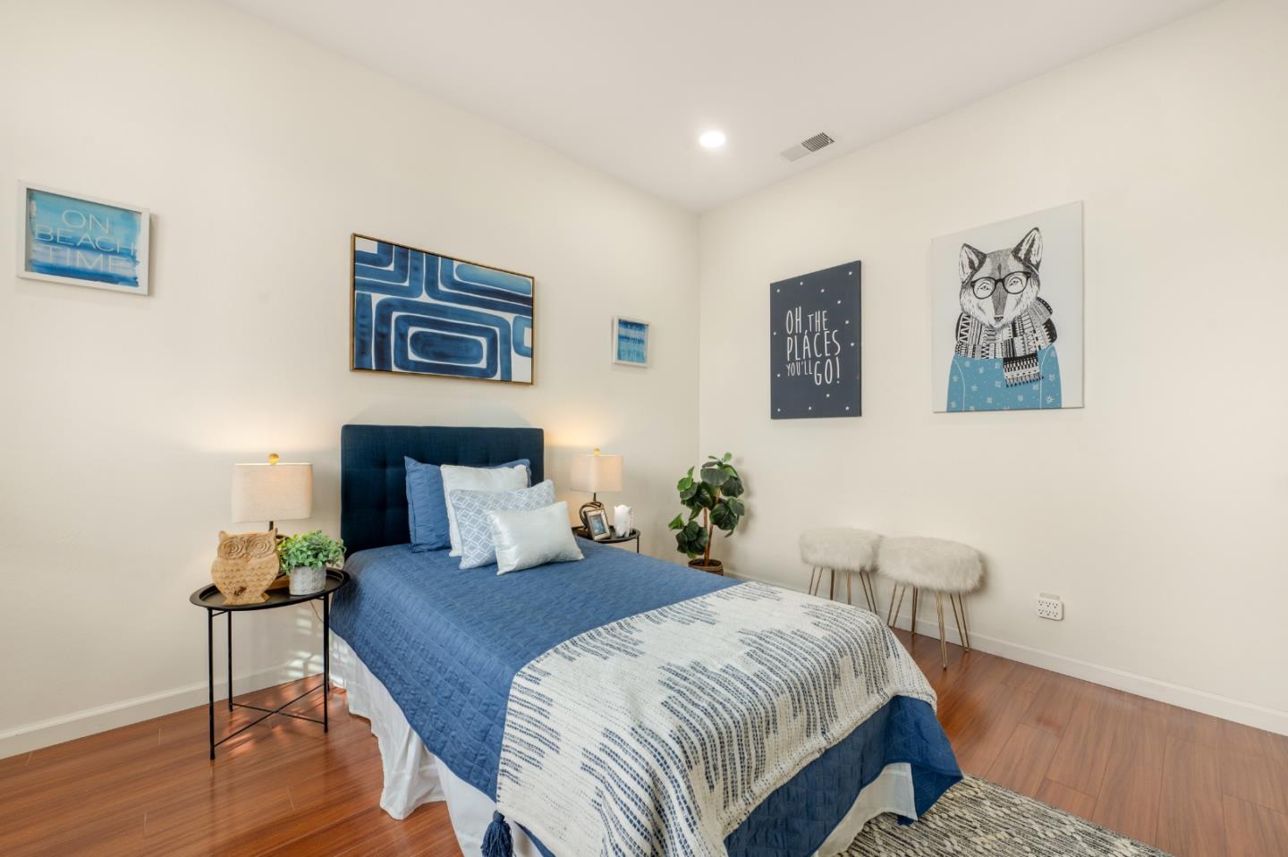 6472 Buena Vista DR A