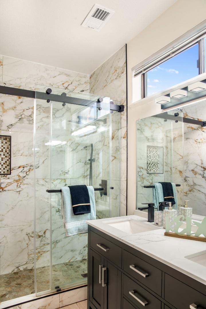 6472 Buena Vista DR A