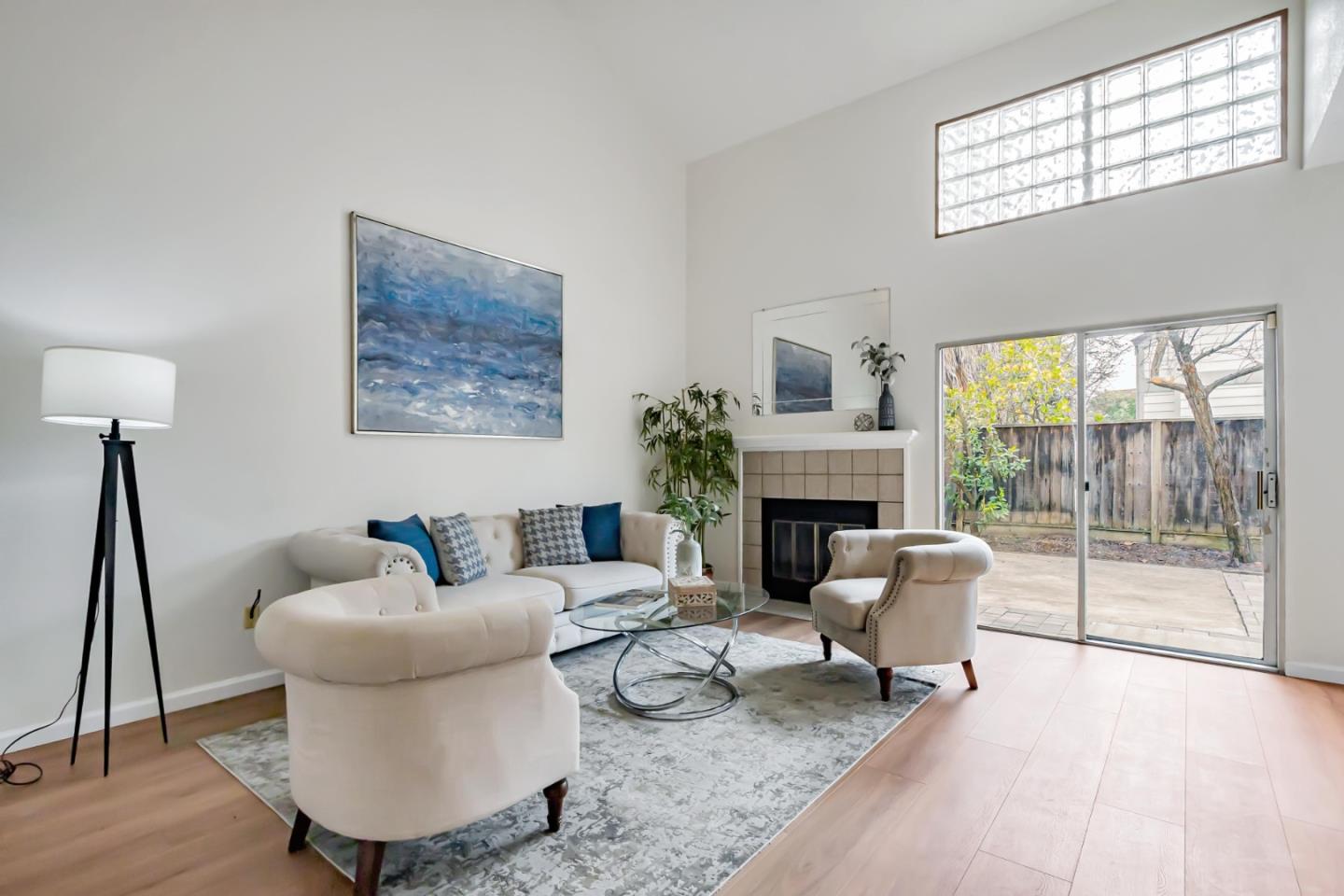 1642 Briarpoint DR
