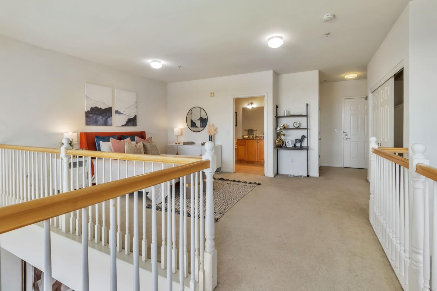 88 North Jackson Avenue 322