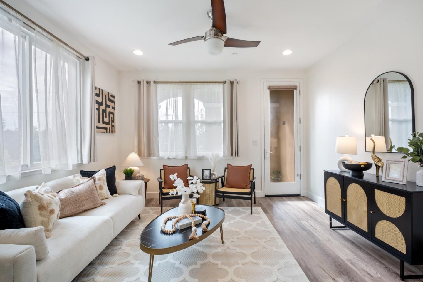 160 Currlin Circle
