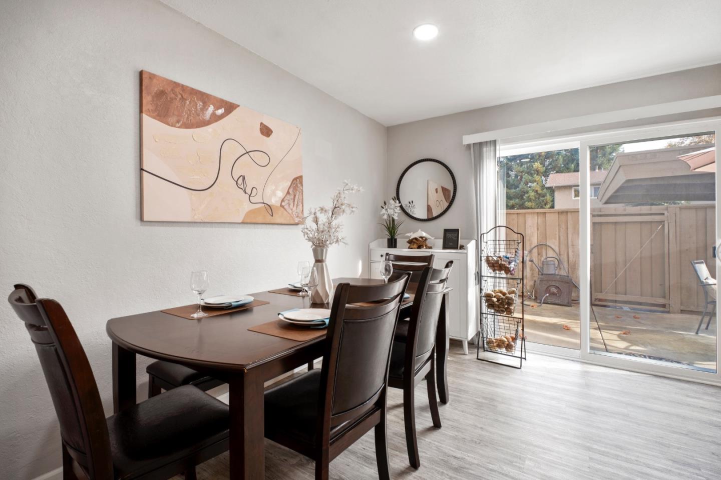 5393 Palm Grove Court