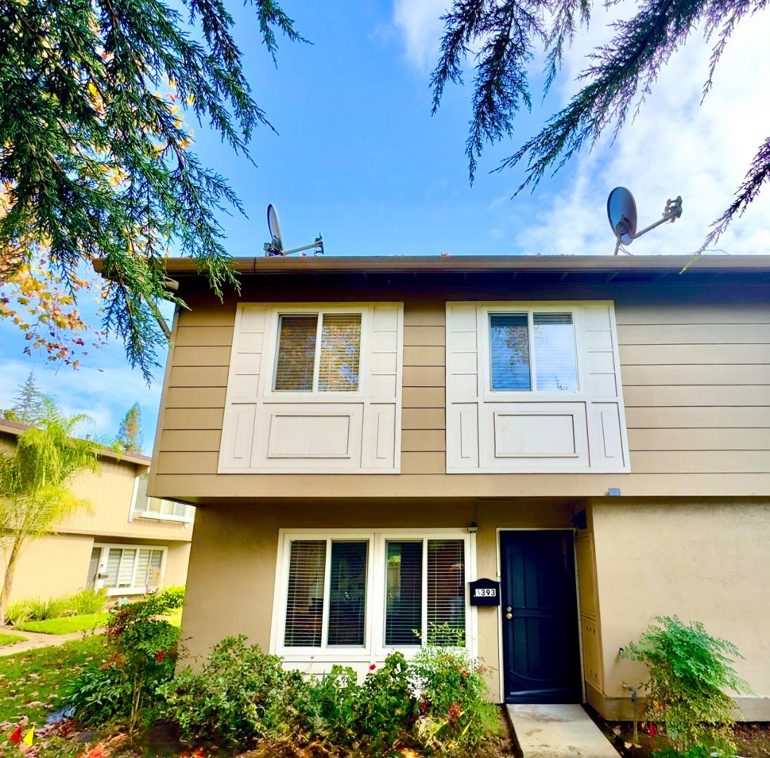 5393 Palm Grove Court