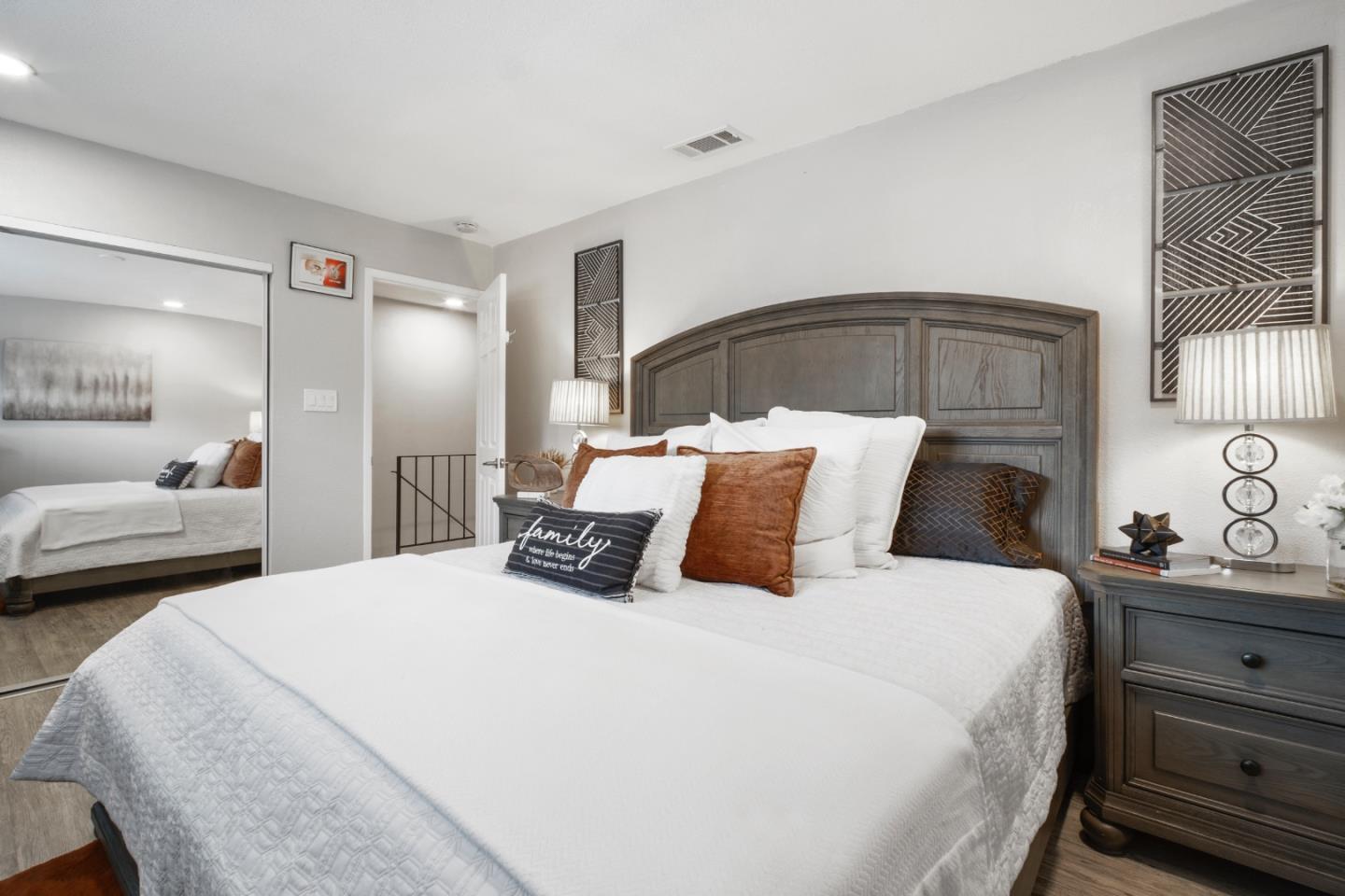 5393 Palm Grove Court