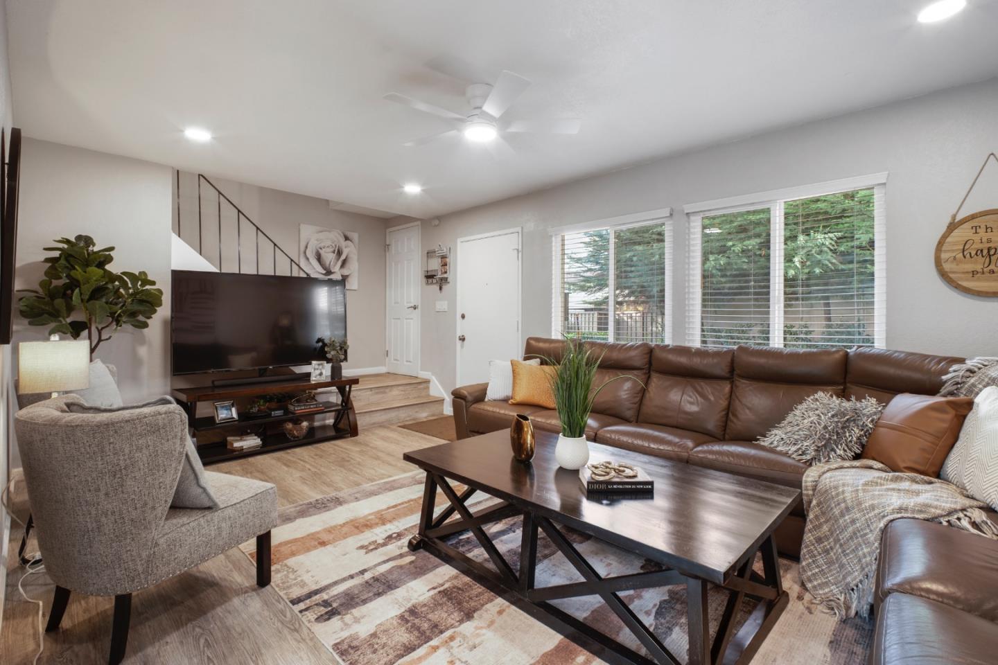 5393 Palm Grove Court