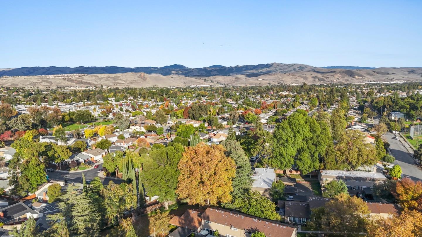 5393 Palm Grove Court