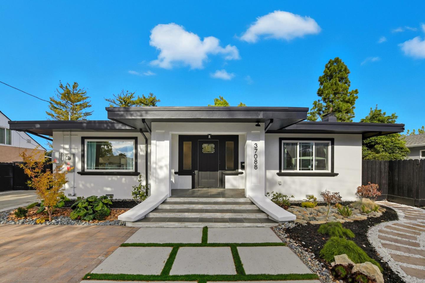37088 Arden Street