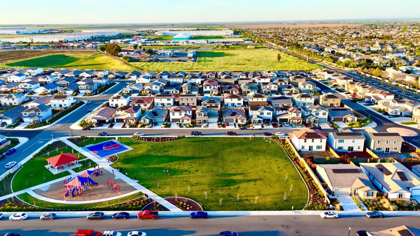 2121 Stagecoach Road