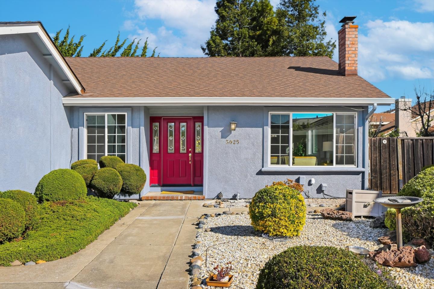 3025 Dickens Court