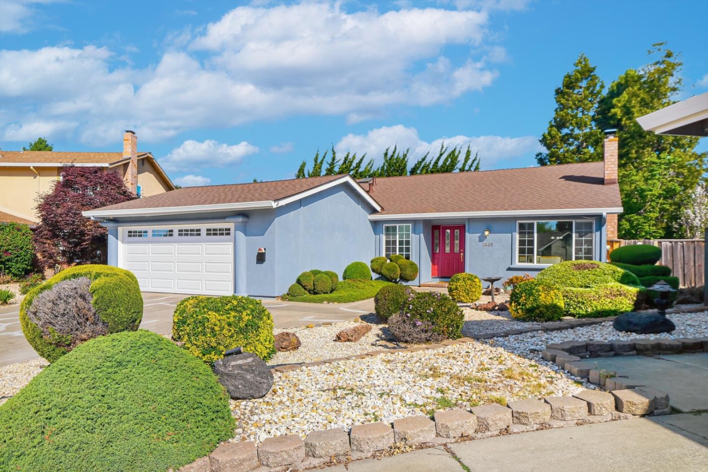 3025 Dickens Court