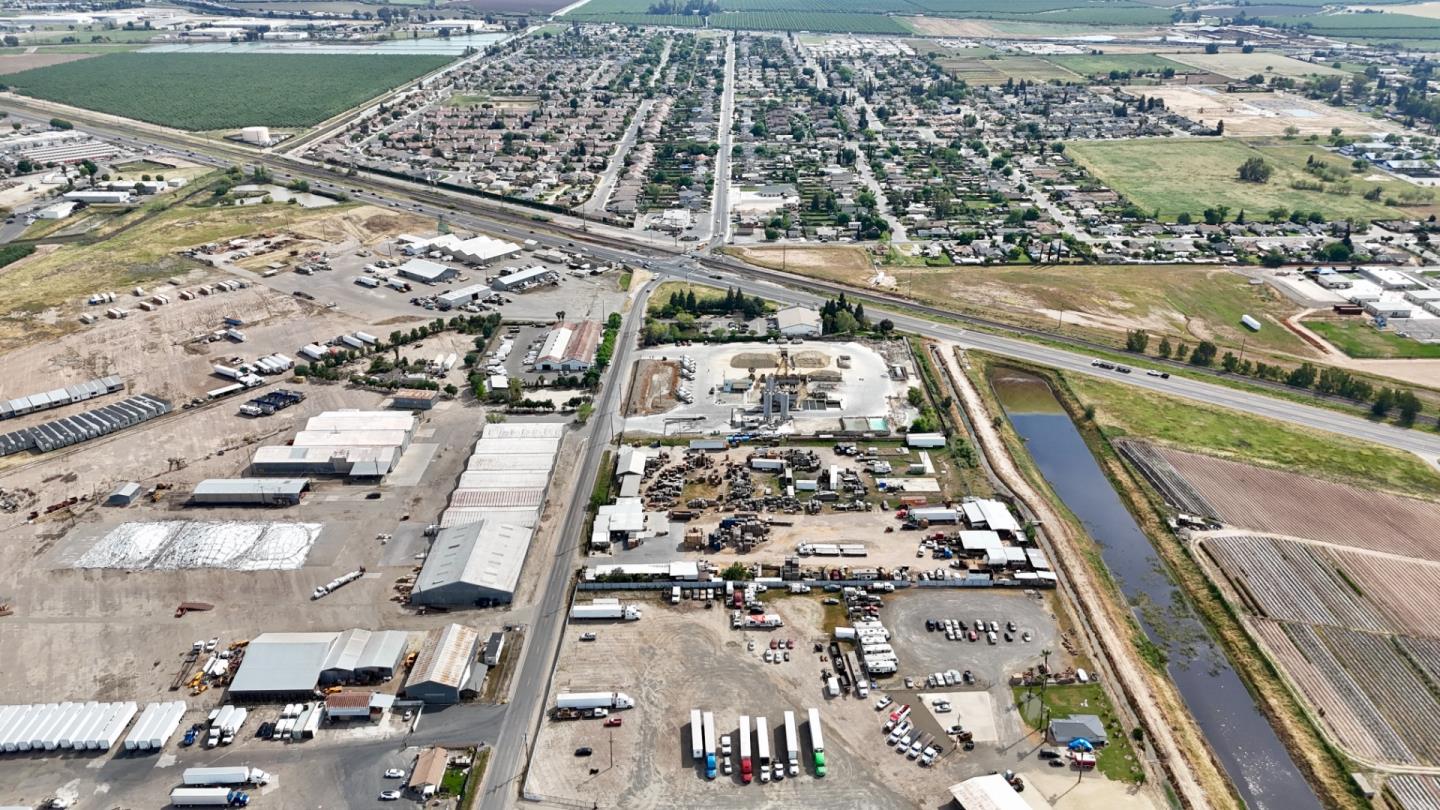 3310 Beachwood Drive