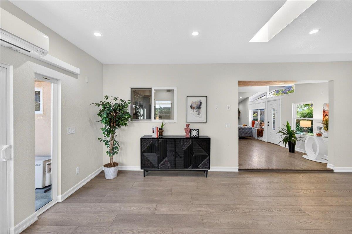854 Lakewood Drive