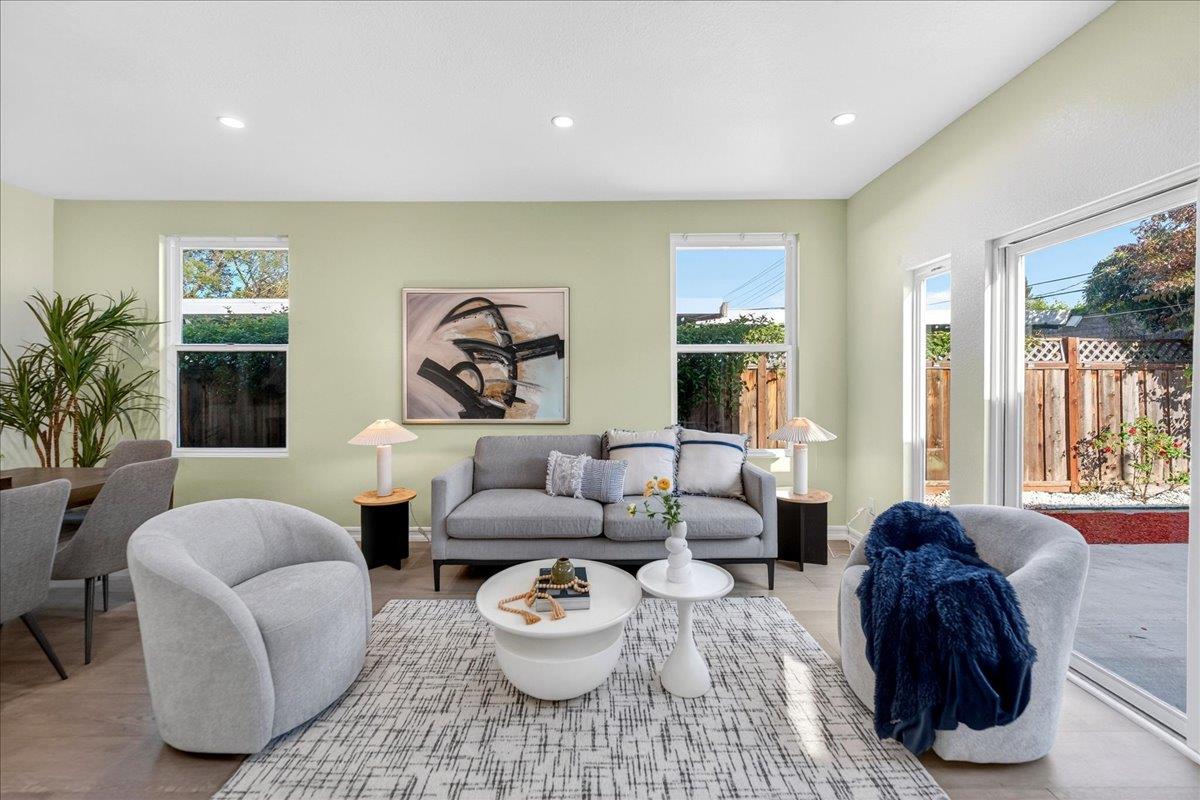 854 Lakewood Drive