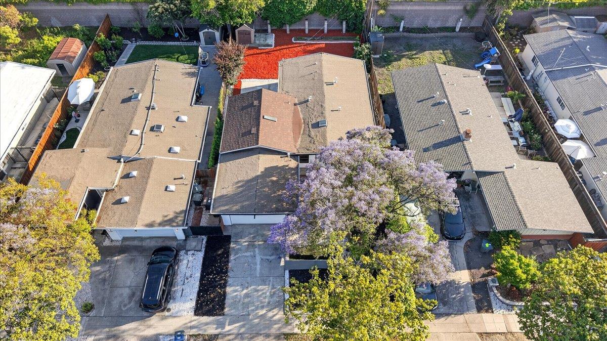 854 Lakewood Drive