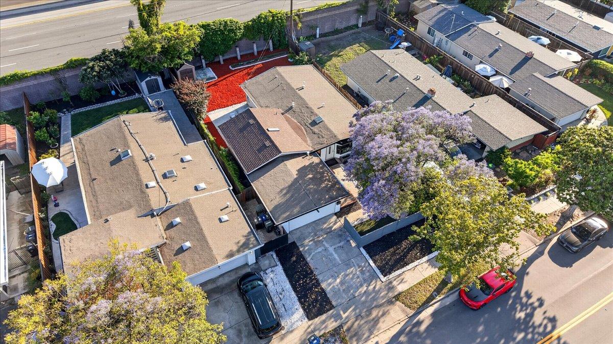 854 Lakewood Drive