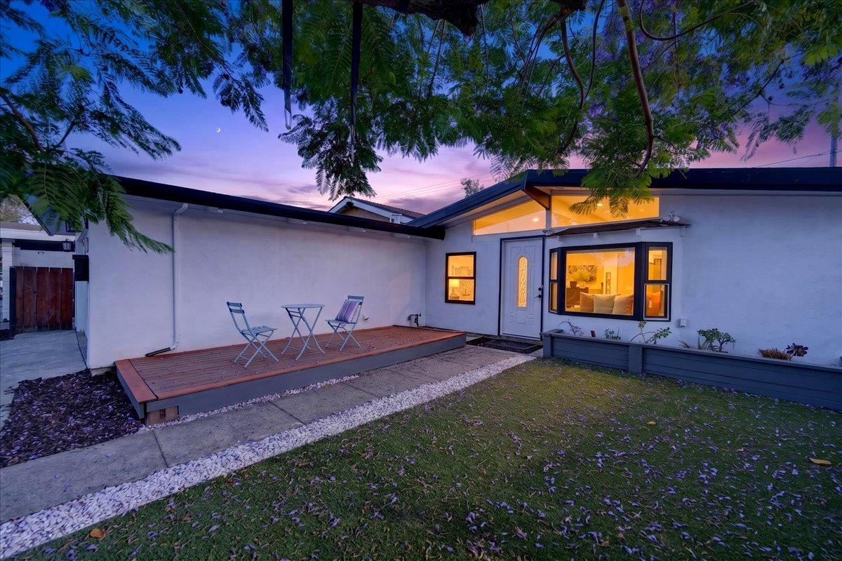 854 Lakewood Drive