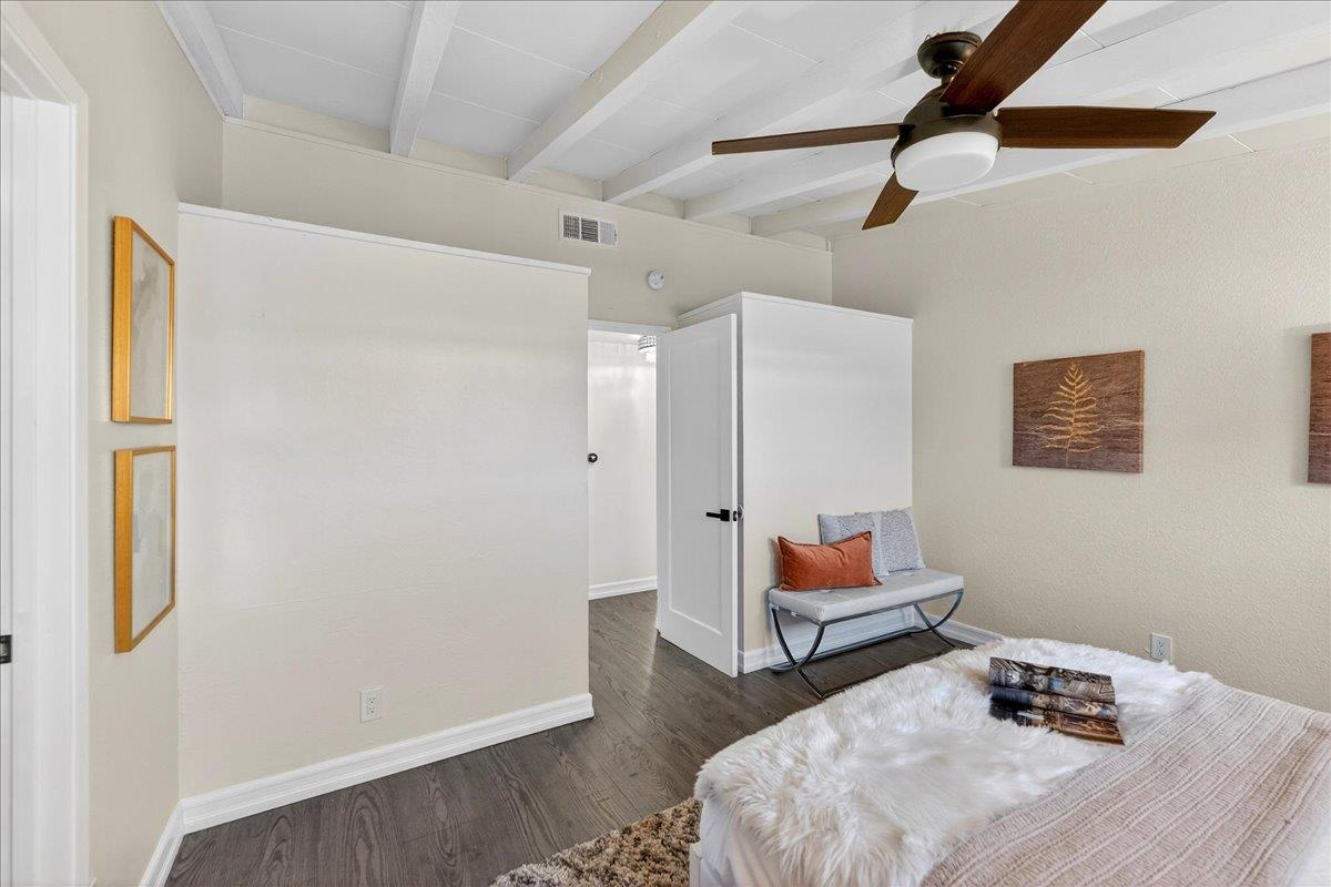 854 Lakewood Drive
