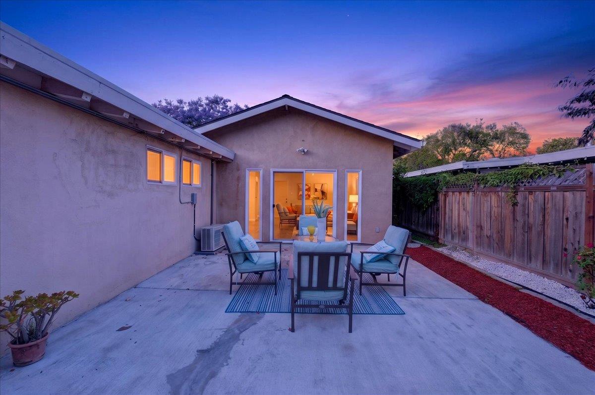 854 Lakewood Drive