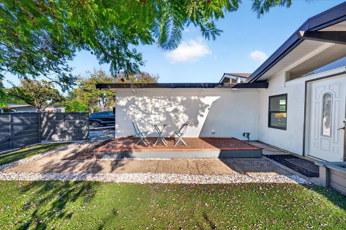 854 Lakewood Drive