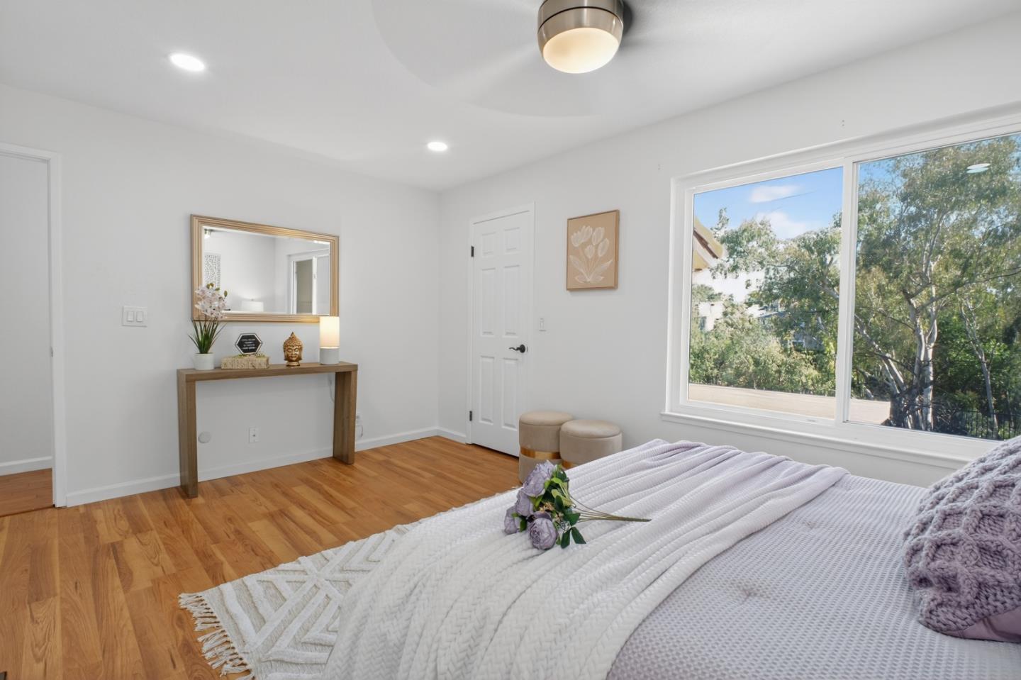 4428 Del Valle Parkway