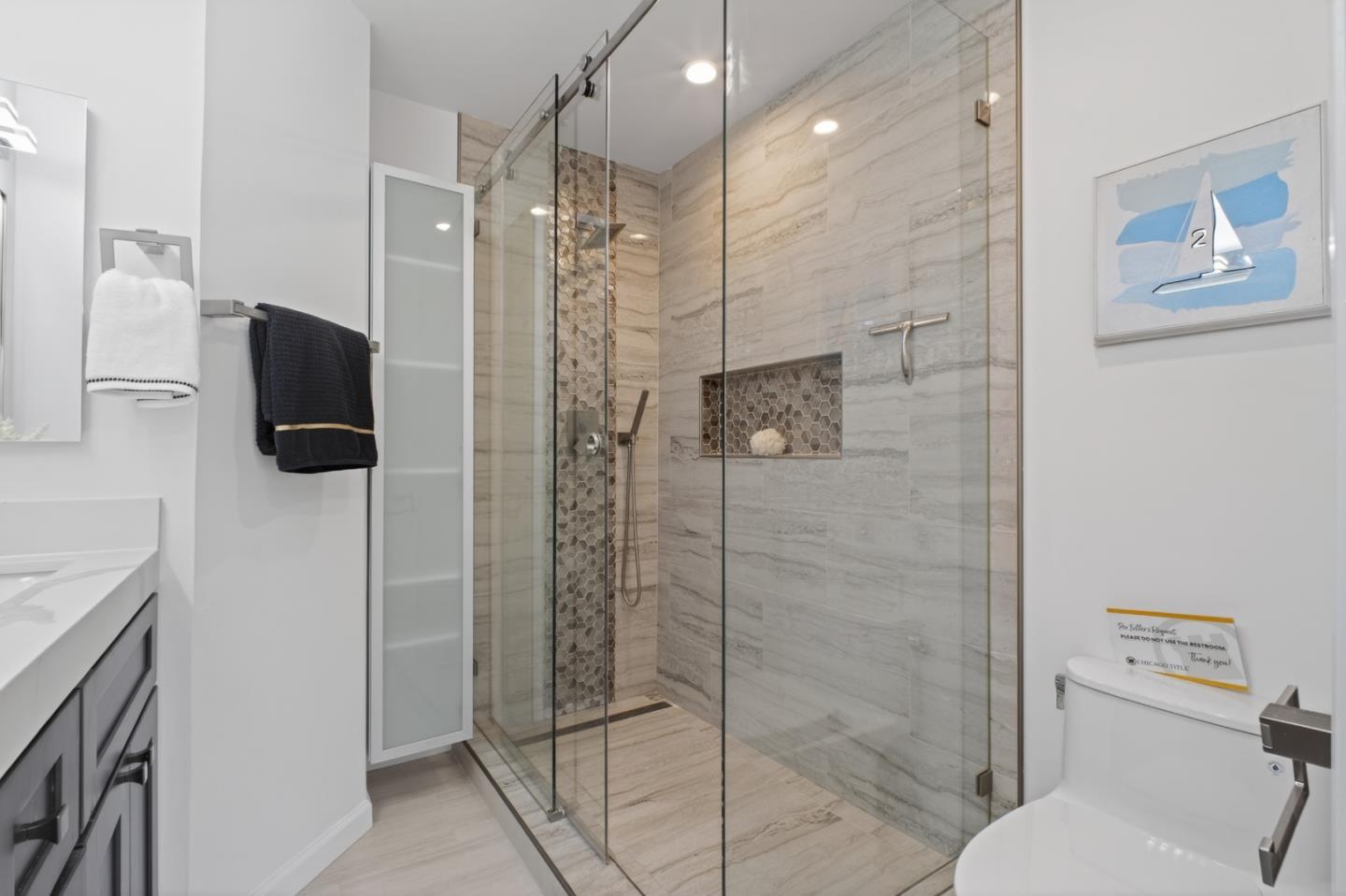 4428 Del Valle Parkway