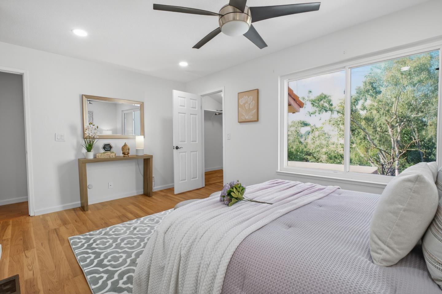 4428 Del Valle Parkway