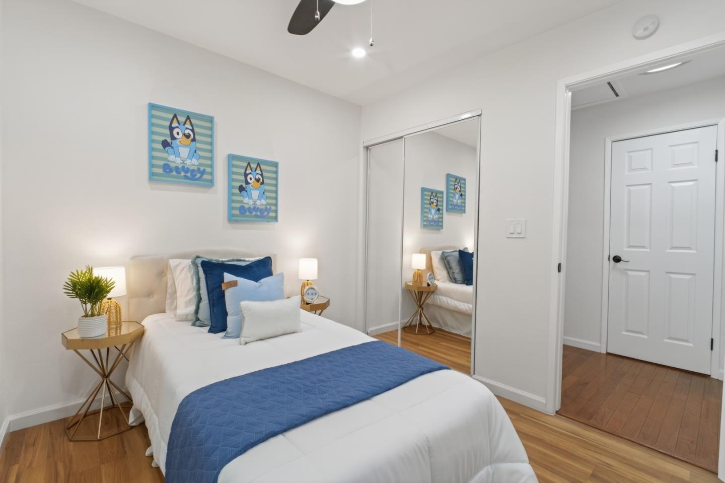 4428 Del Valle Parkway