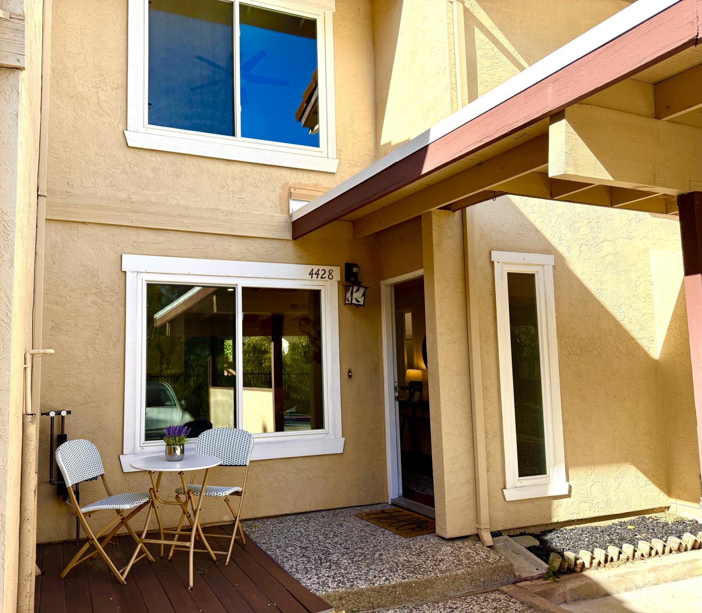 4428 Del Valle Parkway