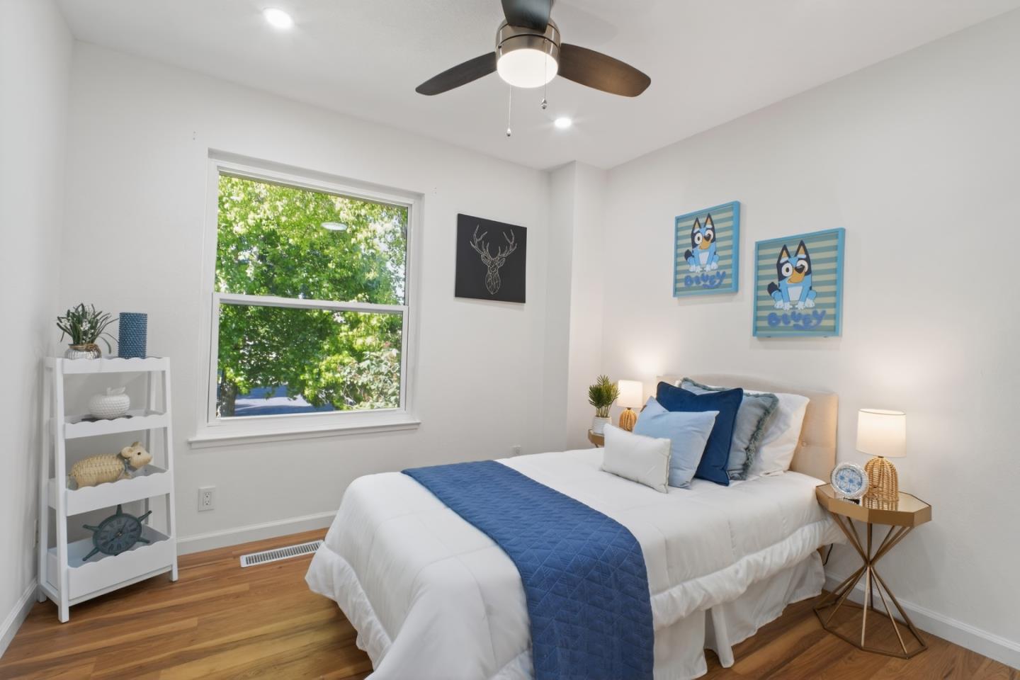 4428 Del Valle Parkway