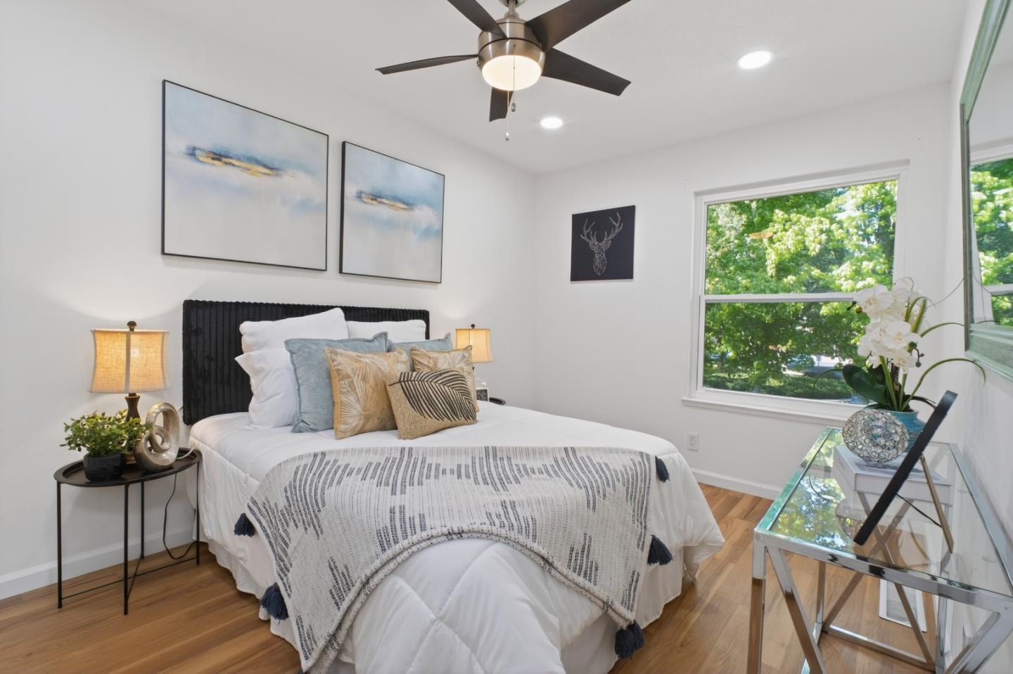 4428 Del Valle Parkway