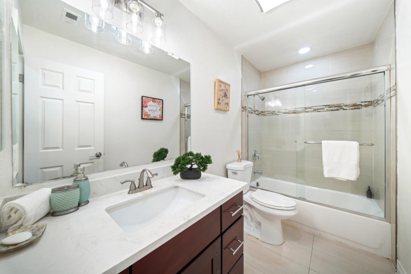1255 Briarberry CT