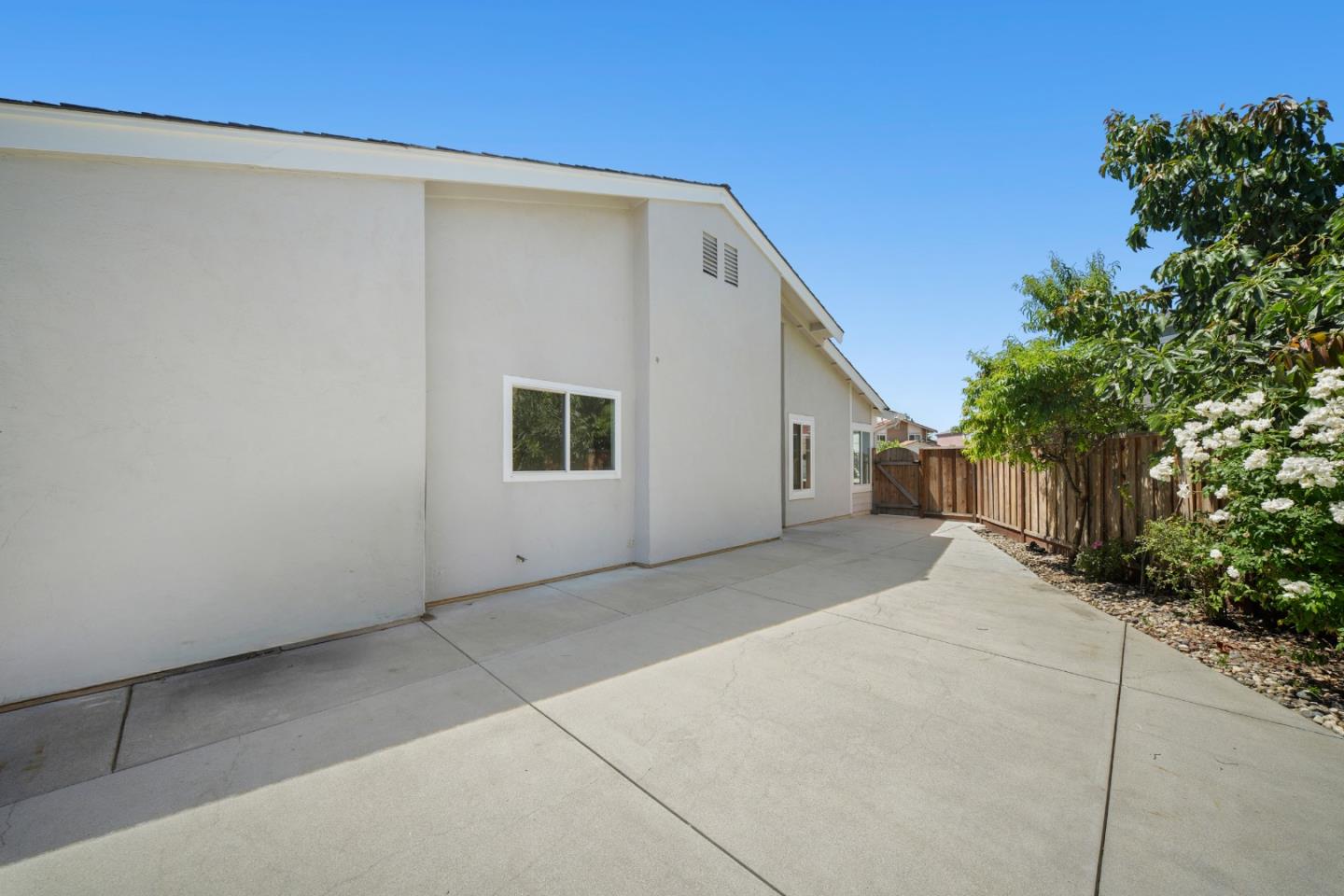 1255 Briarberry CT