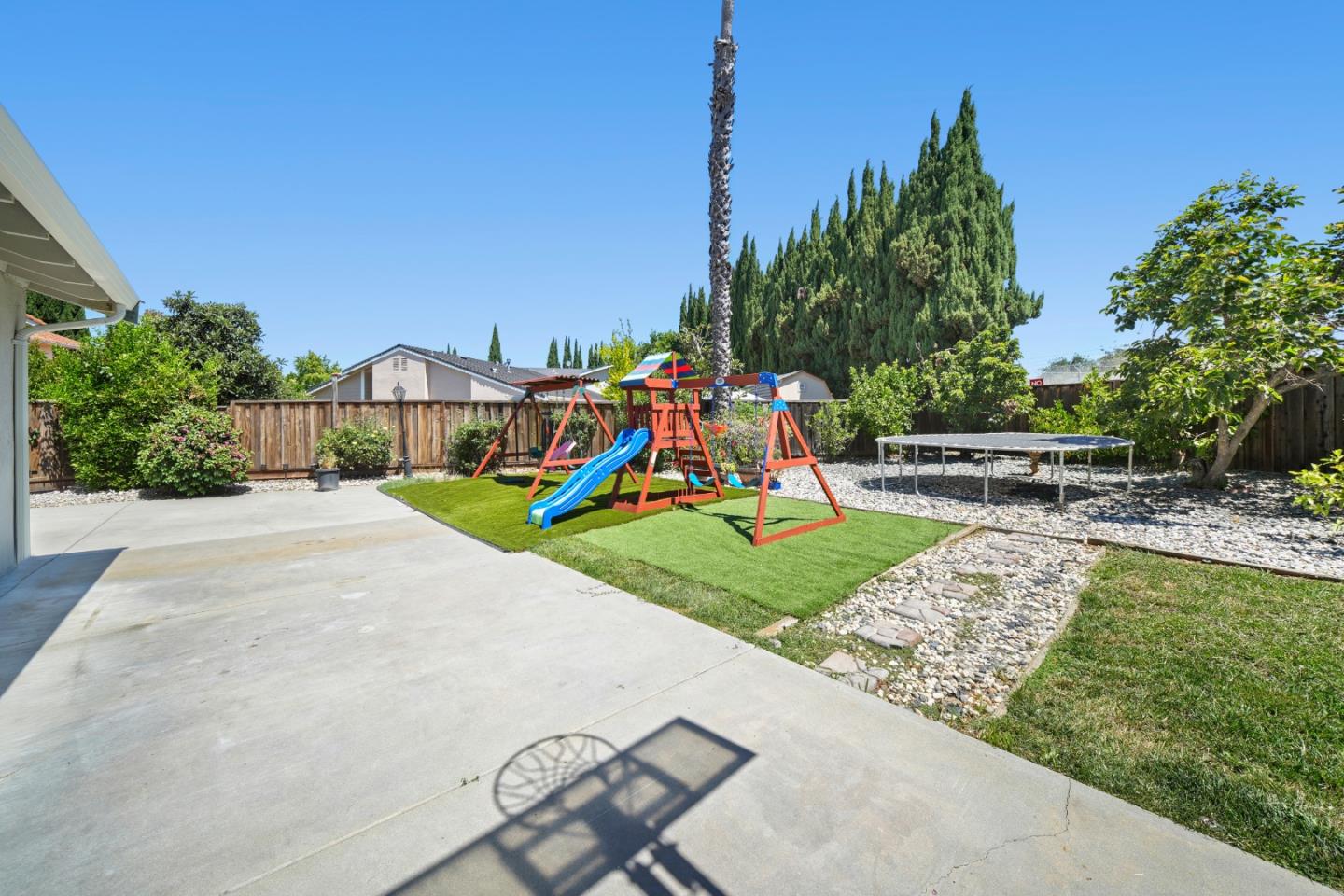 1255 Briarberry CT