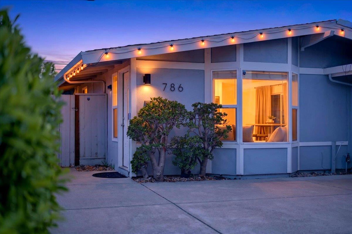 786 Lakewood Drive