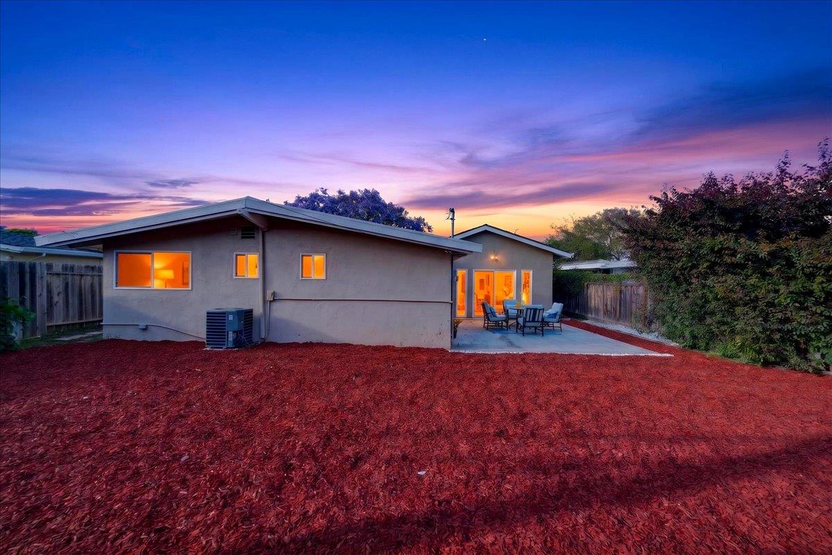 854 Lakewood Drive