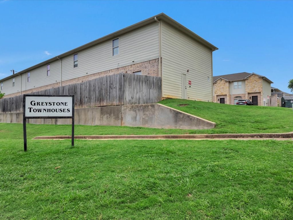222 Parrott Dr. #111