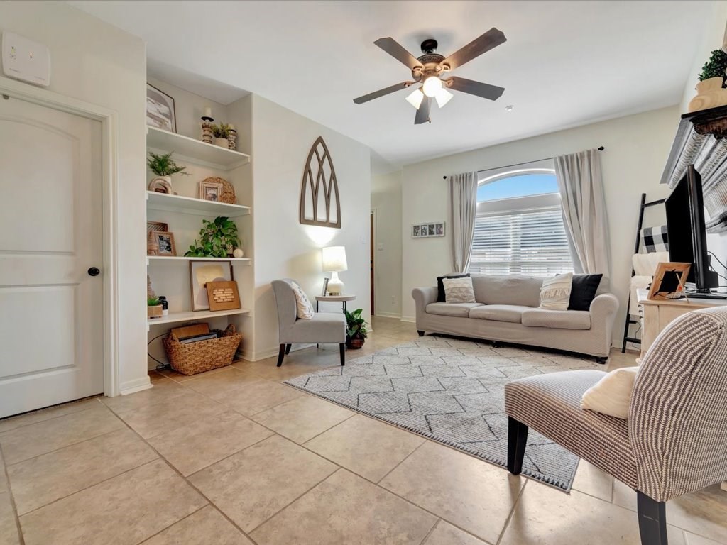 222 Parrott Dr. #111