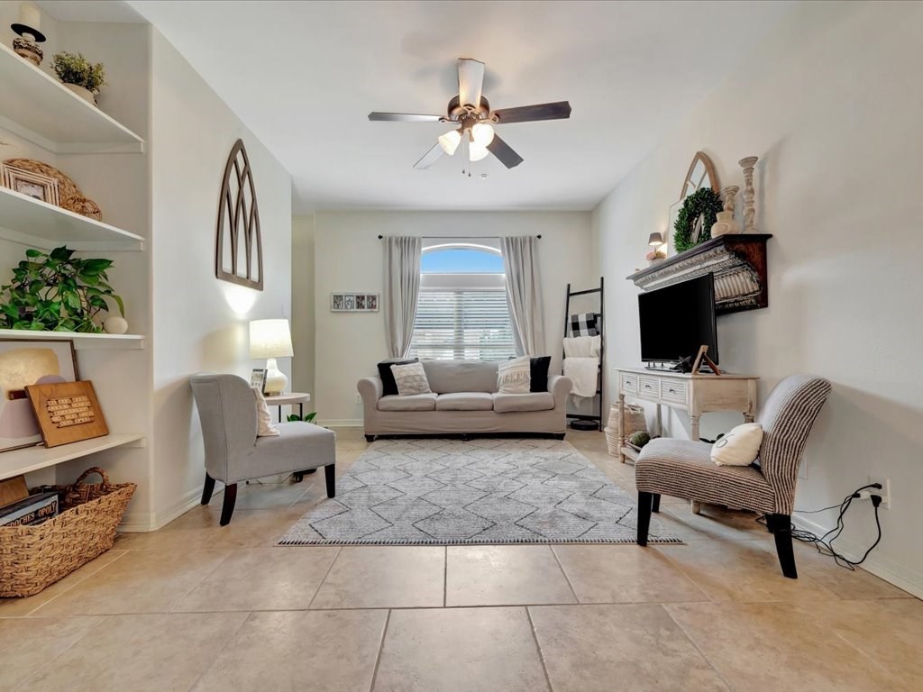 222 Parrott Dr. #111
