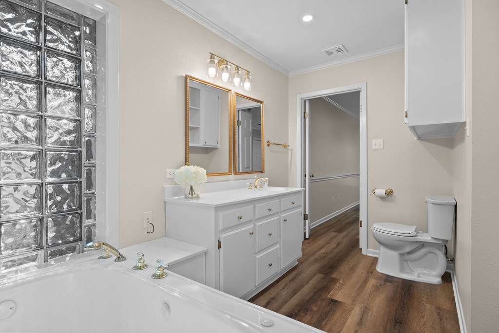 5076 State Highway 21 W