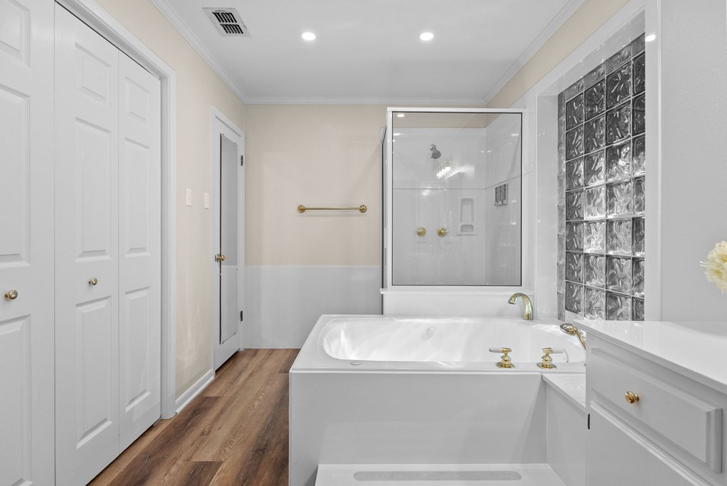 5076 State Highway 21 W